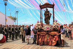 El Regimiento de Artillería de la isla de Tenerife en las fiestas patronales de Icod de los Vinos
