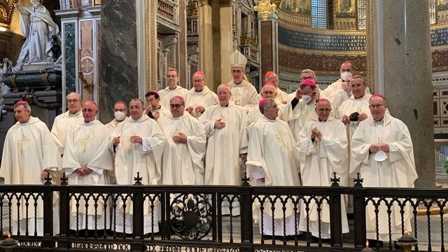 El Arzobispo Castrense preside la Misa en la Basílica Pontificia de San Juan de Letrán en Roma.