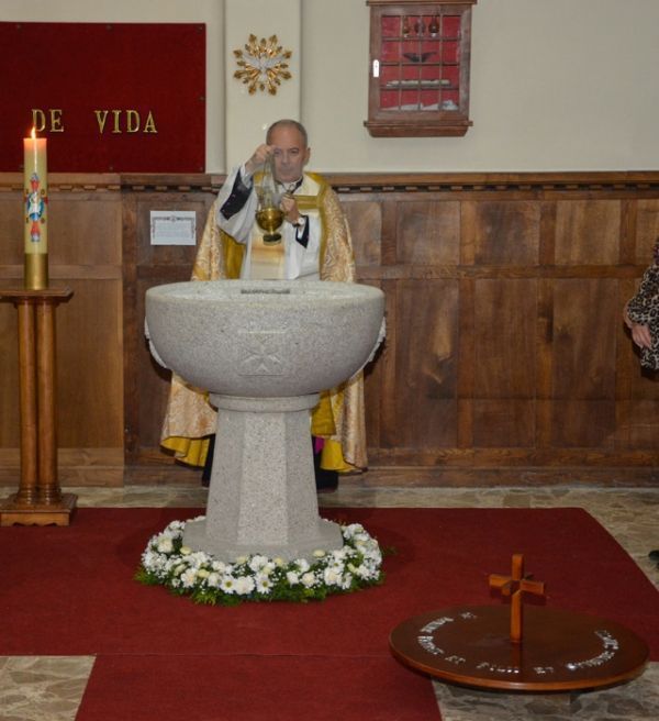 Bendición de la Pila bautismal de la Escuela Naval Militar