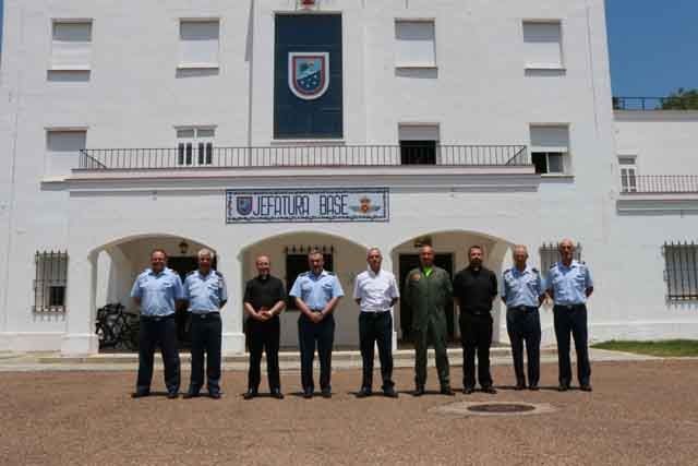 Visita Canónica del Vicario Episcopal del Ejército del Aire al Ala 23 en la Base Aérea de Talavera la Real
