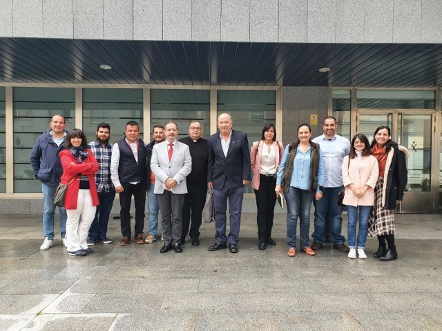 Visita a la Caritas Parroquial Castrense de la Dirección General de la Guardia Civil