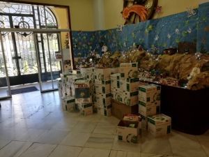 Campaña de Navidad para Cáritas en la Armada en Madrid