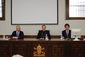 Reunión del Arzobispo con el Órgano Central de Caritas Castrense