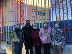 Campaña de recogida de leche y galletas en el Colegio Público Antonio Machado para Caritas Parroquial Castrense Alcalá