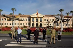 Visita del Arzobispo Castrense Norteamericano a la Base Aérea de Morón