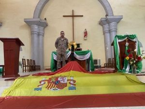Entrega de una imagen de Nuestra Señora la Virgen del Pilar a la Catedral del Sagrado Corazón de Jesús de Bamako