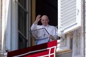 Ángelus: “Depende de nosotros cómo acoger la Palabra de Dios”