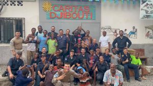 La Fragata "Numancia" entrega ayuda humanitaria a Cáritas DJIBOUTI