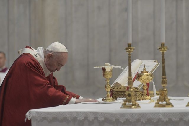 Pentecostés: Homilía del Papa en la basílica de San Pedro