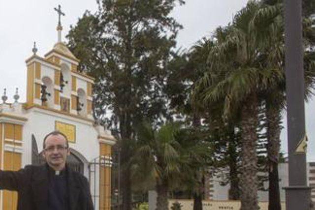 «Me sorprenden las cofradías y la devoción popular que hay»