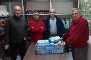 CAMPAÑA DE NAVIDAD 2017 EN CÁRITAS PARROQUIAL CASTRENSE de la ARMADA en SAN FERNANDO