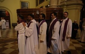 La Misa por el eterno descanso del cardenal Fernando Sebastián se ofició el sábado en la catedral de Málaga