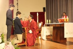 Confirmaciones en Colegio Loreto
