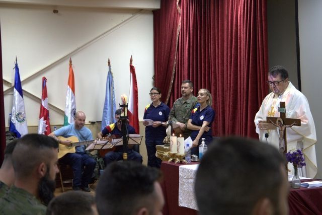 Miembros del Contingente español en El Líbano reciben el sacramento de la Confirmación