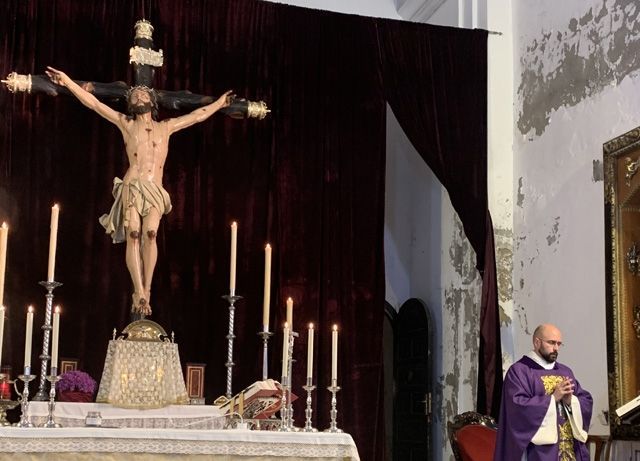 Miércoles de Ceniza en la Parroquia Castrense del Santo Ángel de Cádiz