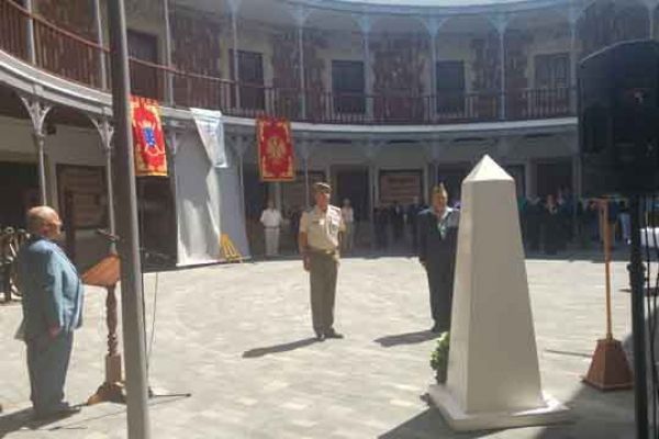 Tenerife con el Cristo de la Buena Muerte