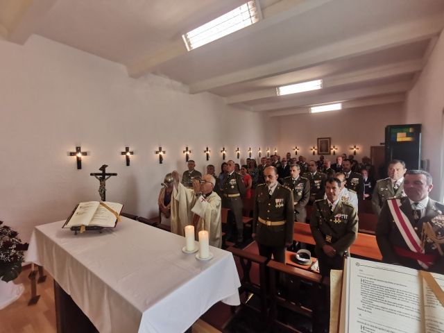 Las Fuerzas Armadas de Tenerife conmemoran la Festividad de San Fernando