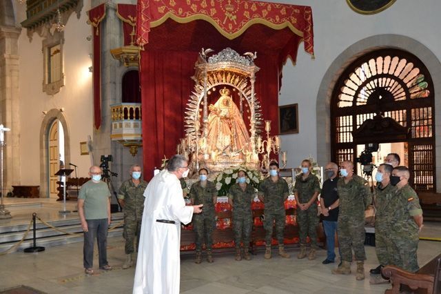 Los Zapadores de Tenerife generosos con los más necesitados