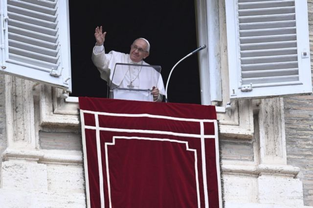 PAPA FRANCISCO REGINA CAELI Plaza de San Pedro Domingo, 15 de mayo de 2022