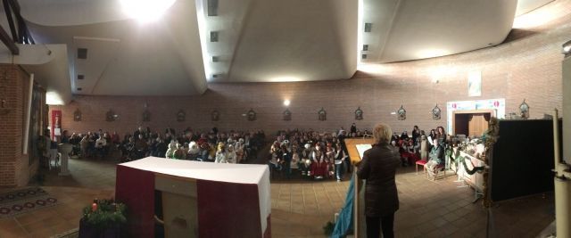 Obra de Navidad por los niños de catequesis de la Parroquia Castrense Loreto - Alcalá