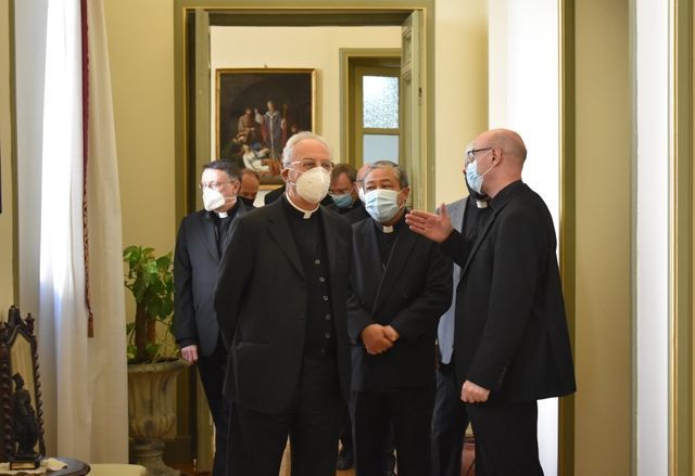 Visita del prefecto del Tribunal Supremo de la Signatura Apostólica y del Nuncio de Su Santidad en España al Arzobispado Castrense.