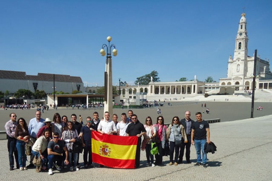 Peregrinación Militar de la Academia Básica del Aire a Fátima
