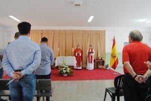 El personal interno del Establecimiento Penitenciario Militar recibe el Sacramento de la Confirmación