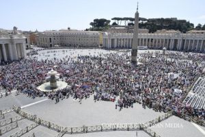 SOLEMNIDAD DE LA ASCENSIÓN DEL SEÑOR PAPA FRANCISCO REGINA CAELI Plaza de San Pedro Domingo, 29 de mayo de 2022