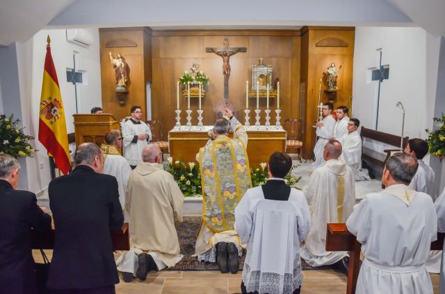 Dedicación de la Parroquia de Nuestra Señora del Carmen de la Base Naval de Rota y Consagración del Altar