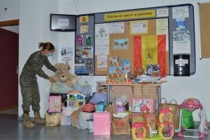 “Dar un poco ayuda mucho” lema de la campaña organizada por Cáritas Castrense de Almería