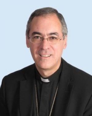 El Excmo. y Rvdmo. Sr. D. Juan Antonio Aznárez Cobo es nombrado Arzobispo Castrense de España