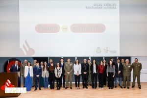 Acto de entrega de Becas para hijos de militares del Ejército de Tierra con la aportación económica del Banco de Santander