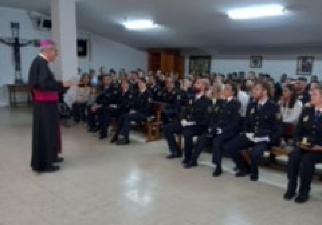 Celebración de las Confirmaciones en la Escuela Nacional de Policía de Ávila