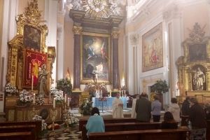 El Arzobispo Castrense cierra el triduo de la Inmaculada en la Iglesia Catedral Castrense.