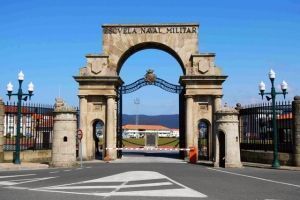 El Arzobispo Castrense preside la misa conmemorativa del 300 aniversario de la Escuela Naval Militar