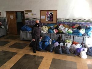 Cáritas Parroquial Castrense de Granada organiza una nueva campaña de recogida de ropa y pañales