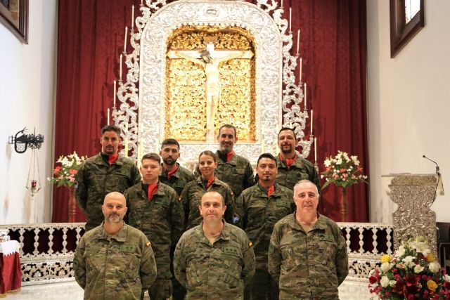 Los Artilleros de Tenerife se encomiendan a su protector el Santísimo Cristo de la Laguna