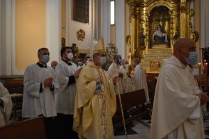 El Arzobispo Castrense preside la misa crismal en la Catedral de las Fuerzas Armadas