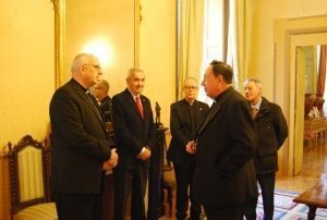 El Arzobispo Castrense recibe a su homólogo de Argentina.